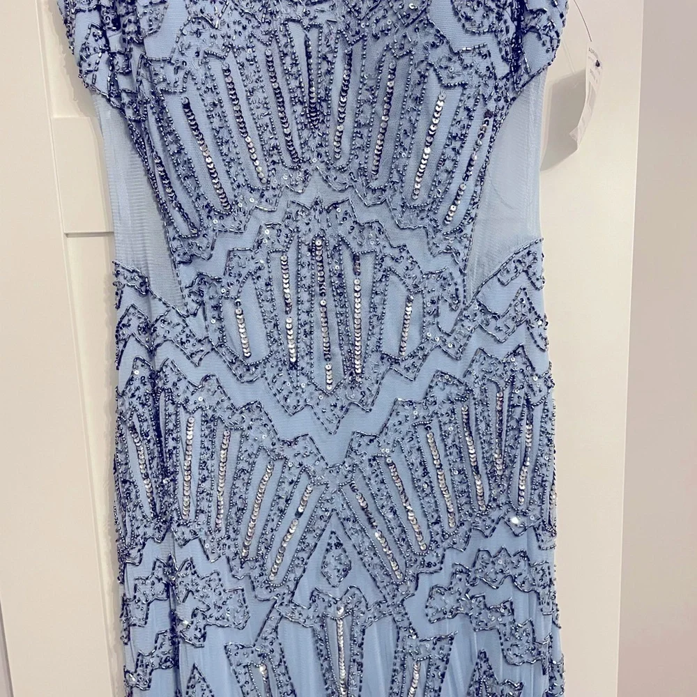 Adrianna Papell Sleeveless
Beaded Mermaid Gown In Blue size 8 - Picture 5 of 15